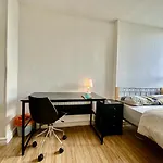 Limehouse Stay