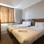 Ascot Hyde Park Hotel