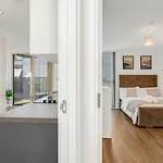 Luxury Modern 1 Bedroom Apartment In Covent Gardens