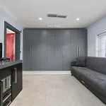 Spacious Apartment in Marylebone