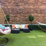Luxury 2 Bedroom Apartment In Central London