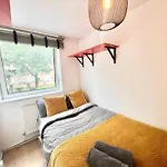 Convenient Rooms In Central London