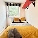 Convenient Rooms In Central London