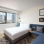 Hampton By Hilton London City