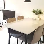 Hh5 Lovely 1 Bedroom Apartment