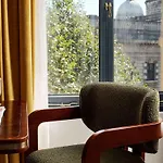 Hyde London City