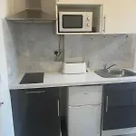 Studio Flat Near Westfield London