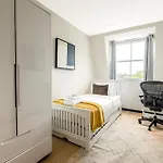 Amazing 2Br Flat, Free Parking, By Battersea
