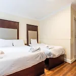 Astoria Hotel