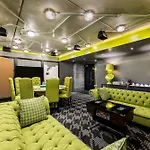 Nhow London