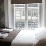 Metro Hotel