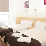 Metro Hotel