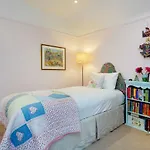 Veeve - Crouch End Family Home