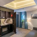 Pelican London Hotel&Residence