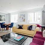 Mayfair Mews Suite