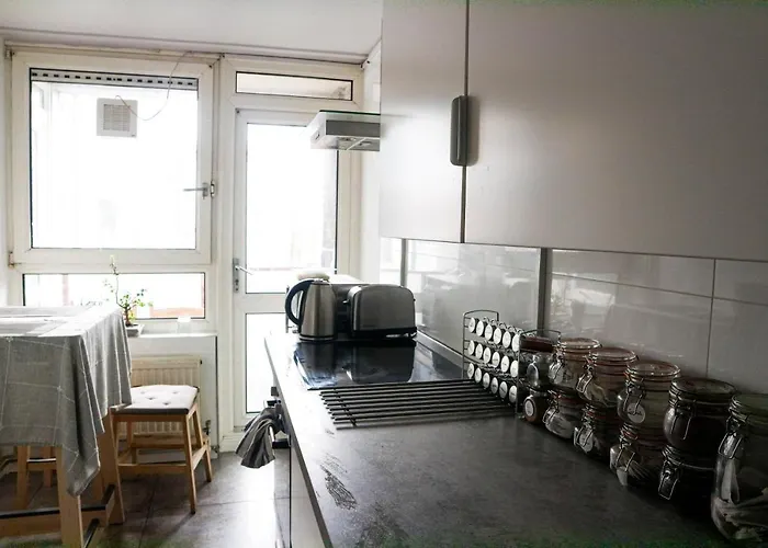Creative Flatshare
