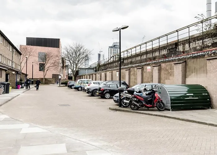 Lovely 2 Bedroom Apartment Near South Bank