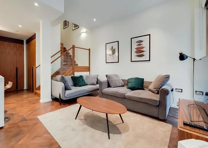 London Battersea Duplex Apartment