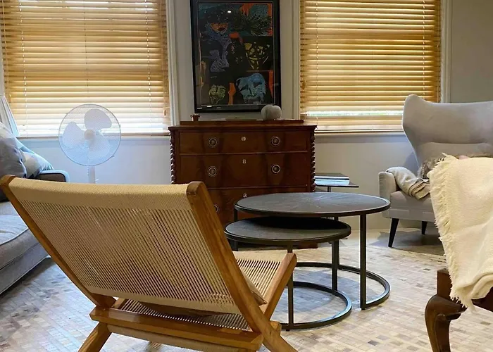 Charming 2-Bed Apt With 2 Bathtub Central London