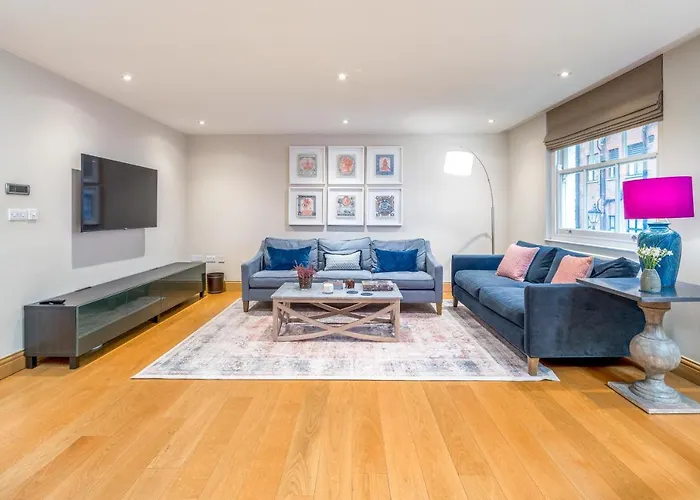 Stylish Home Close To Regents Park