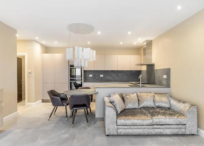 Modern&Luxurios 1 Bed Apartment-Prime Location.