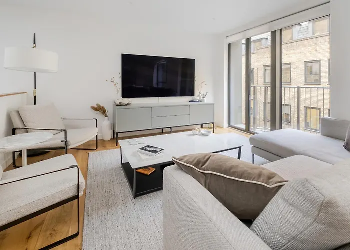 Luxury Central Mayfair Townhouse With Ac 3Br 3Ba
