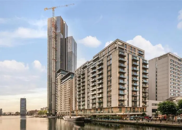 Luxury Penthouse 2 Bedrooms Flat In Canary Wharf