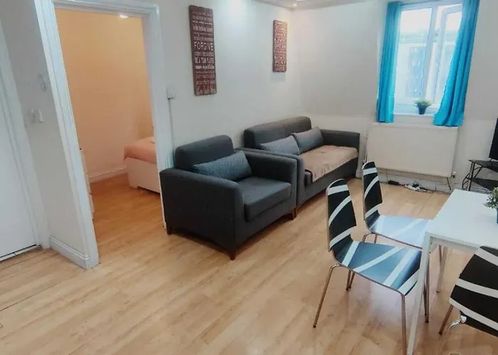 Kings Central Apartments In Kings Cross