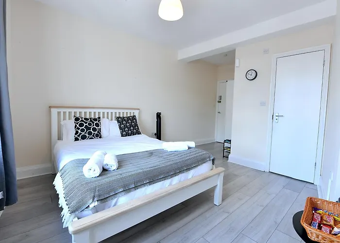 Central London Flats Near Seven Sisters