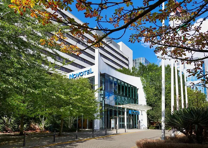 Novotel London West
