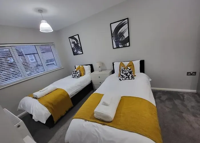 Cosy Four Bedroom Home