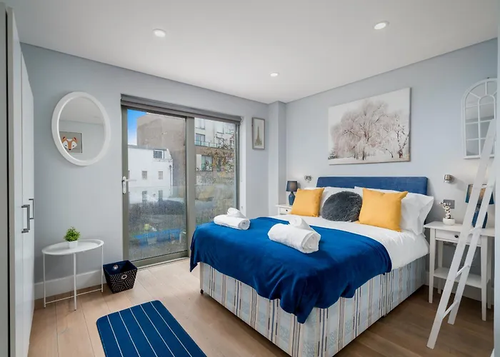 Style Lux 3Bed 2Bath Balcony On River Notting Hill