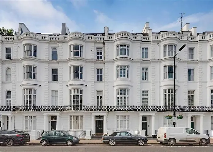 Chic Apartment In Hyde Park
