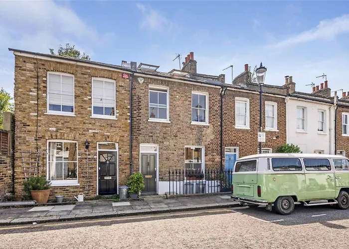 Charming Victorian Notting Hill