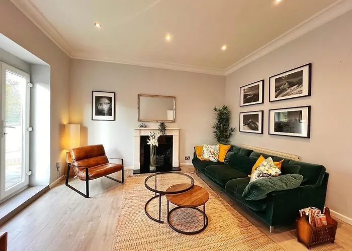 Exquisite 2Beds, 2Baths In Charming Camden Area - Belsize Park