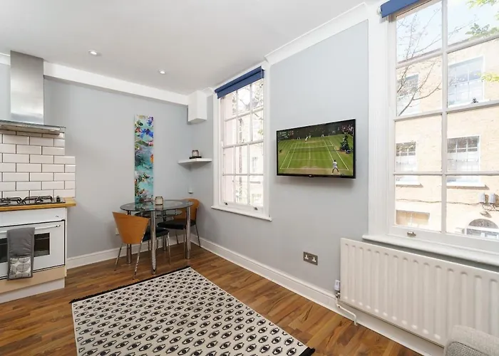 Stylish Central Flat 1Br With Airbed Sleeps 4
