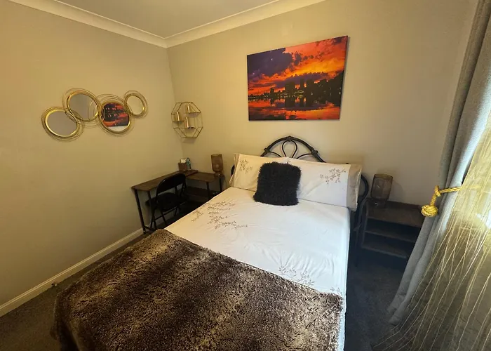 Waterfront Double Room With Fireplace In The Heart Of Royal Docks
