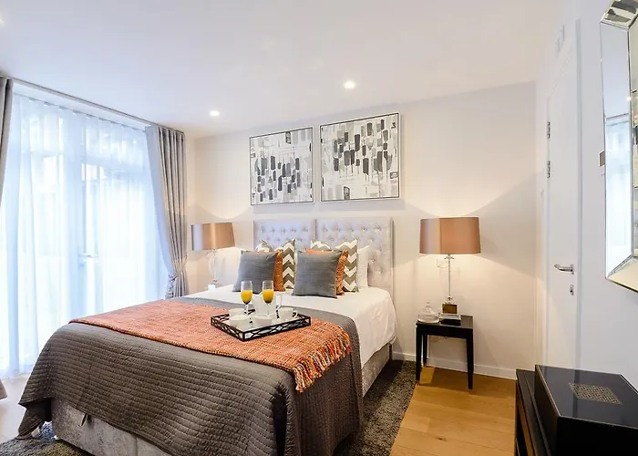 Lak Serviced Apartments