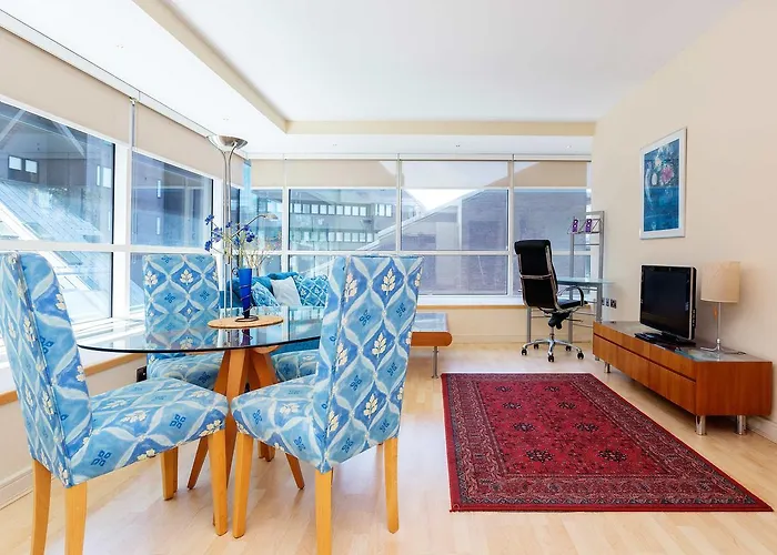 Veeve - Panoramic In Pimlico