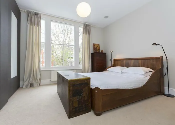 Clapham Common Abode