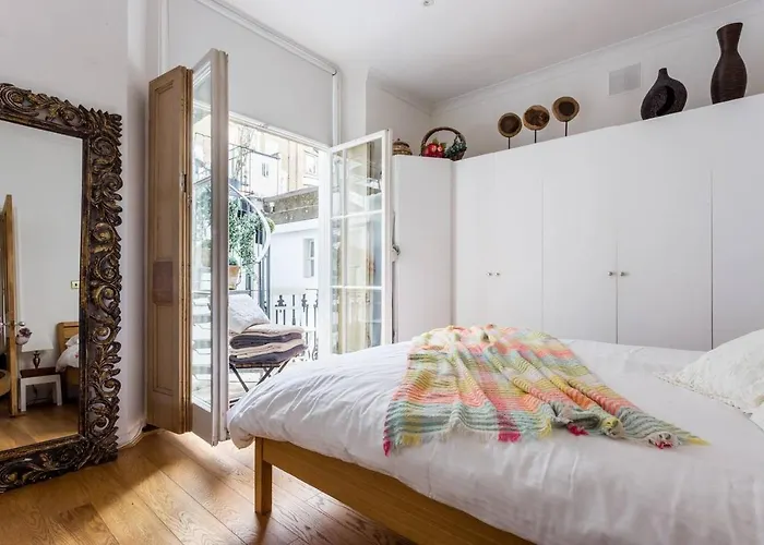 Bright And Beautiful 2 Bed Flat Near Hyde Park