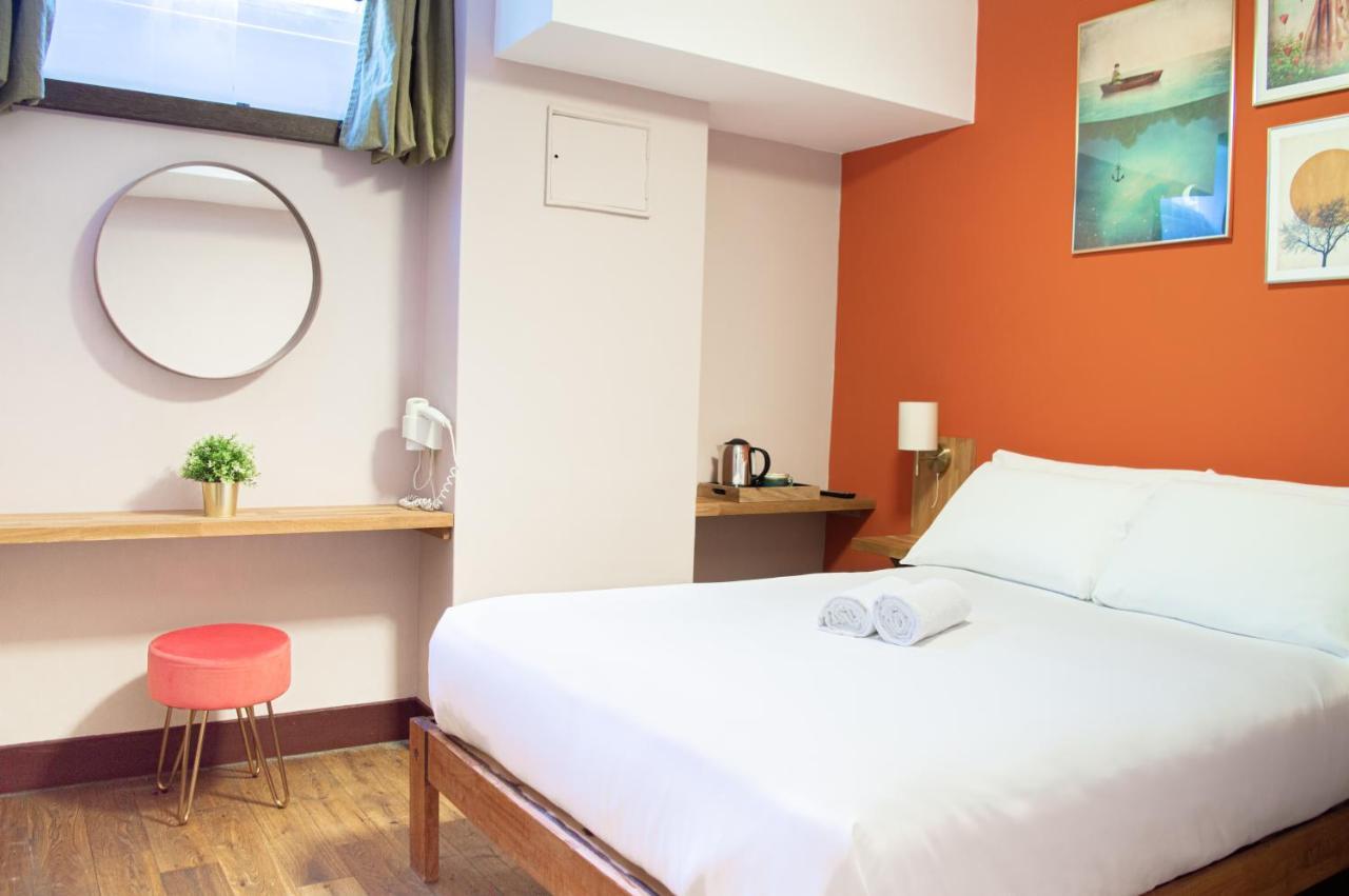 Palmers Hillspring At Willesden Hostal *