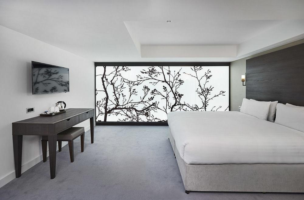 Park 3* London