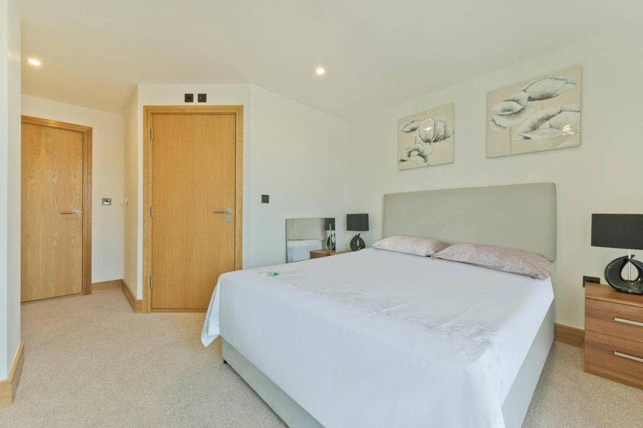 Comfortable Two Bedroom Apt In The Heart Of Kings Cross Area * Londres