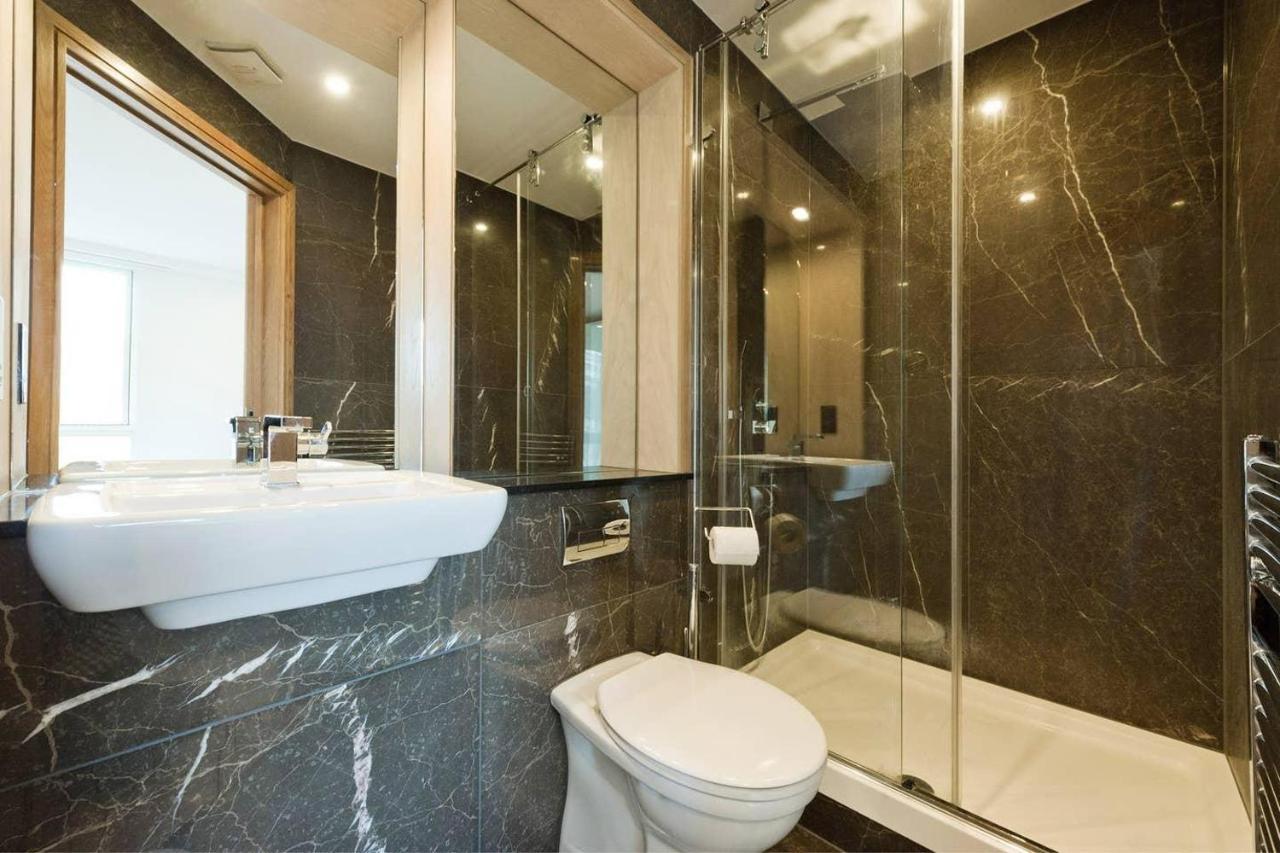 Comfortable Two Bedroom Apt In The Heart Of Kings Cross Area Londres