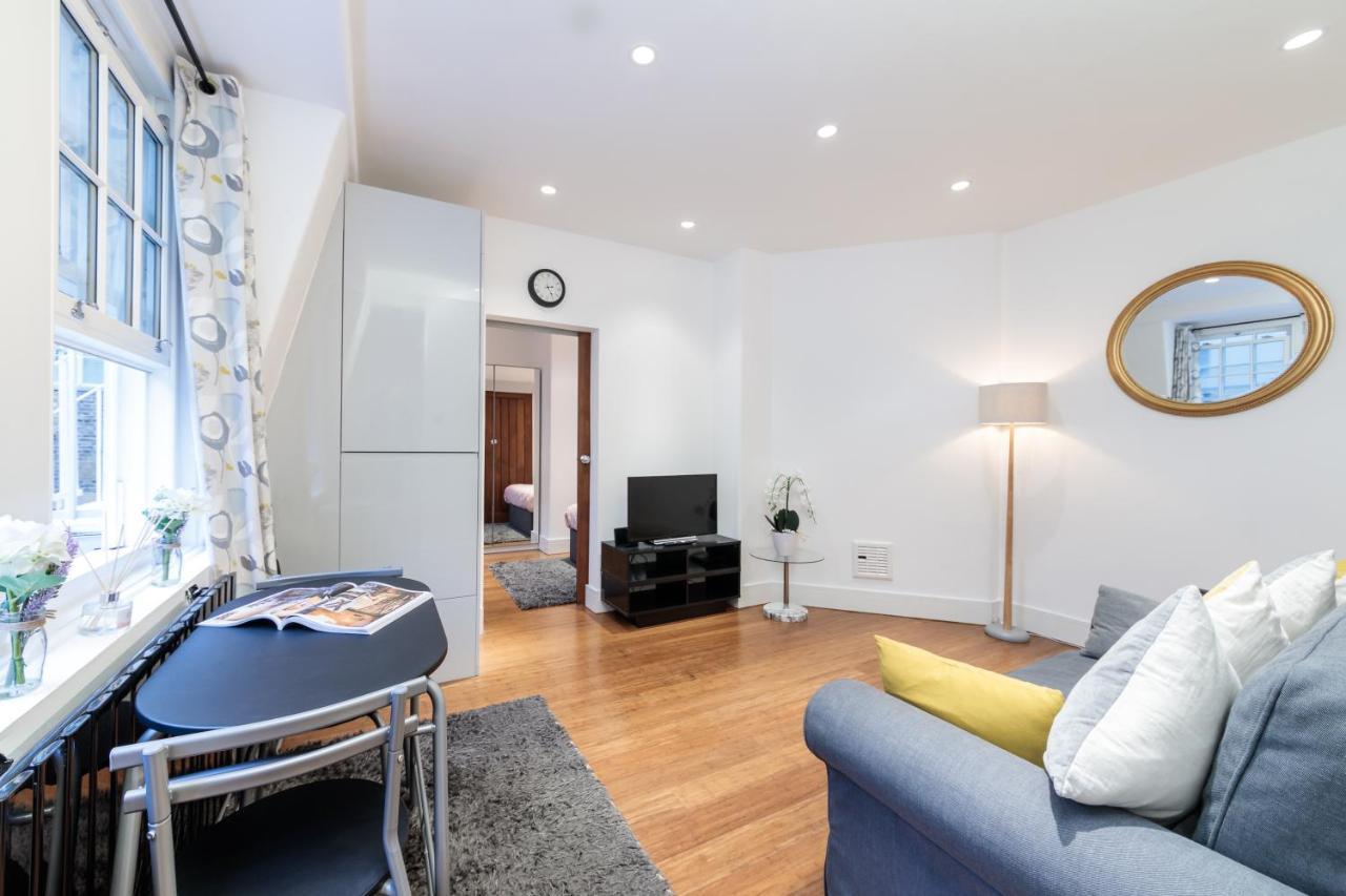 Oxford Circus Luxury Let *