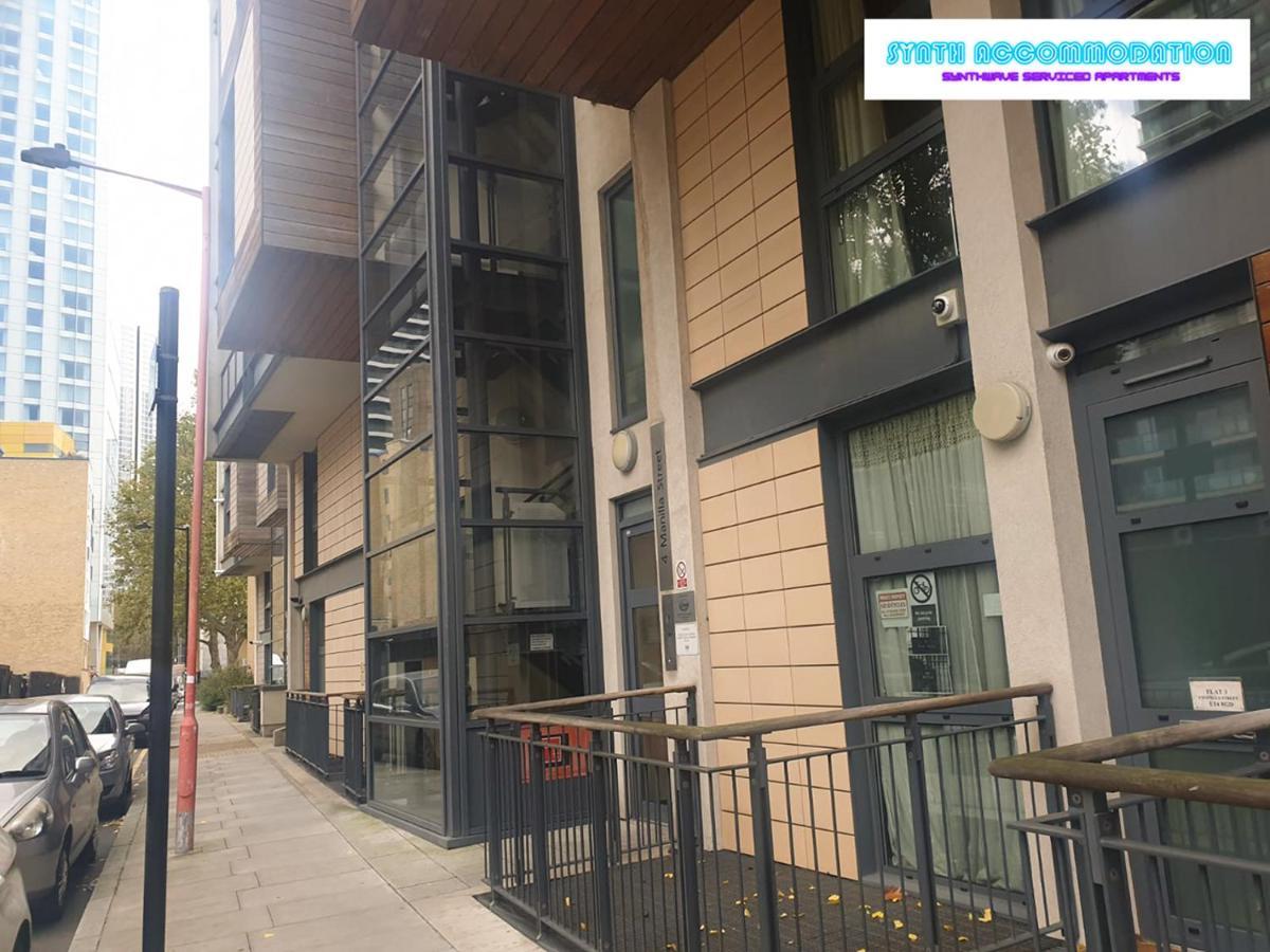 Apartment 80s Retro 1 Bedroom Serviced Canary Wharf Perfect For Corporate Business Families & Leisure Guests