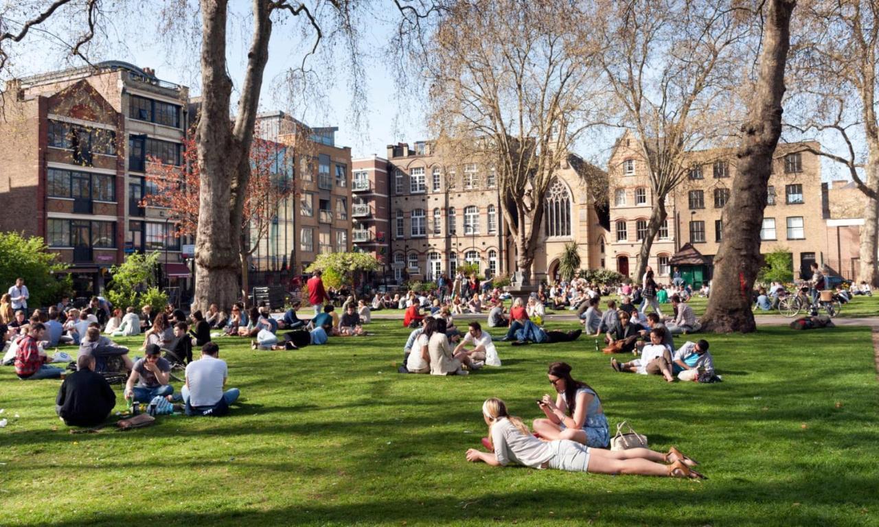 D8 - Hoxton Square Penthouse * London