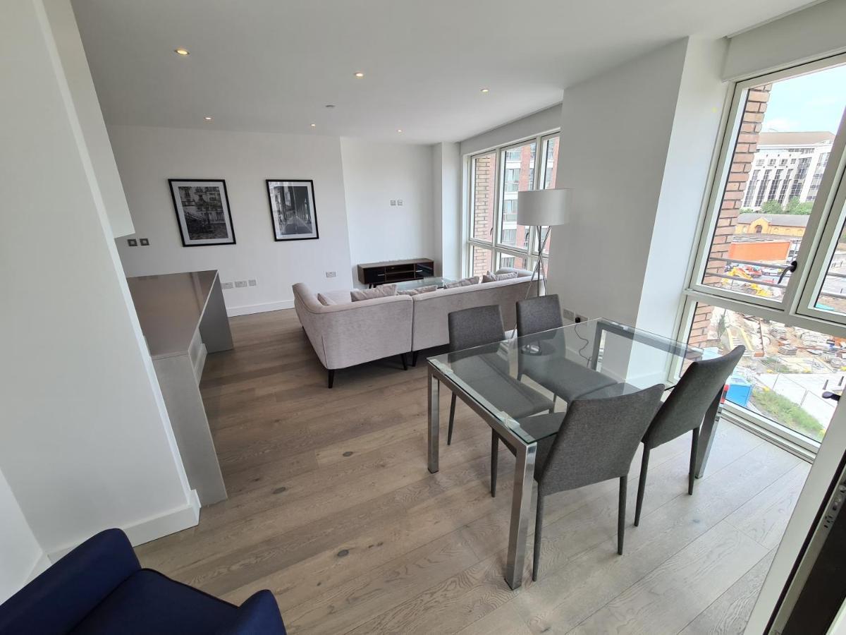 Greenwich Luxury O2 * London