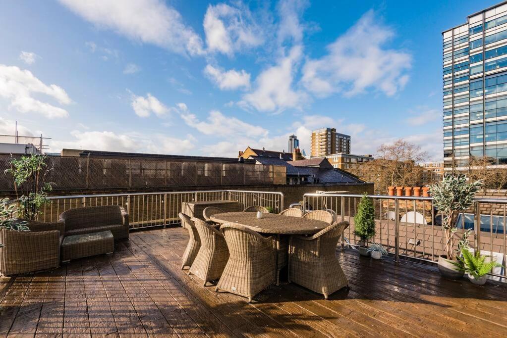 Apartment Penthouse Loft With Roof Terrace Not For Events Or Parties London